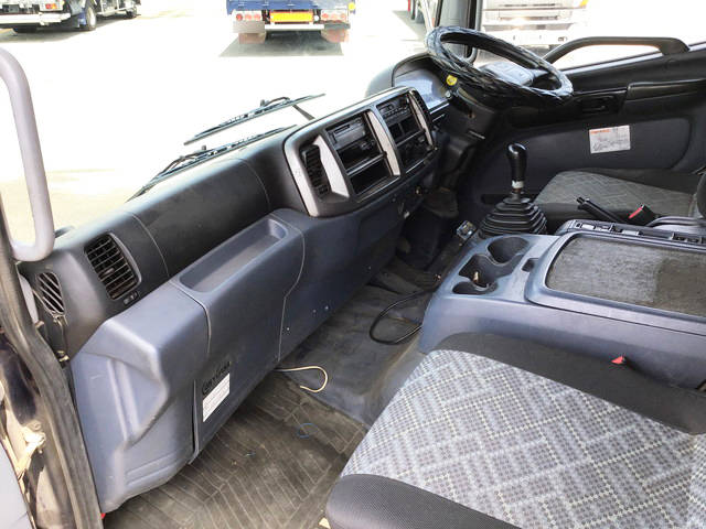 日野レンジャーダンプ増トン（6t・8t）[写真32]