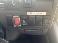 日産アトラス平ボディ小型（2t・3t）[写真33]