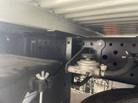 日産アトラス平ボディ小型（2t・3t）[写真09]