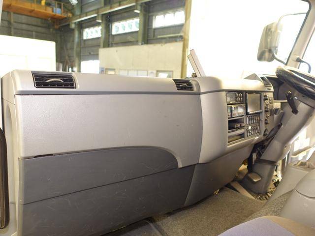 三菱ふそうファイター冷凍車（冷蔵車）中型（4t）[写真29]