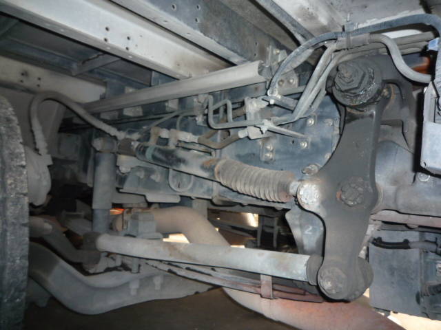 いすゞギガアルミウイング大型（10t）[写真16]