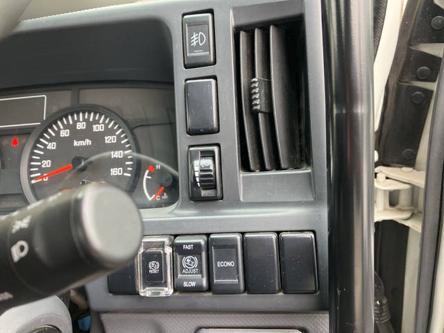 いすゞエルフダンプ小型（2t・3t）[写真34]