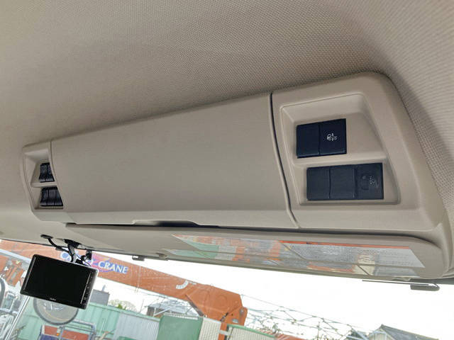 日野プロフィアアルミブロック大型（10t）[写真38]