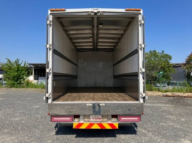 日野レンジャーアルミウイング中型（4t）[写真12]