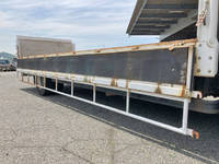 UDトラックスコンドル平ボディ中型（4t）[写真11]