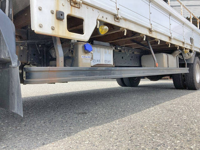 UDトラックスコンドル平ボディ中型（4t）[写真18]