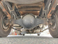 UDトラックスコンドル平ボディ中型（4t）[写真24]