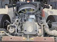 UDトラックスコンドル平ボディ中型（4t）[写真26]