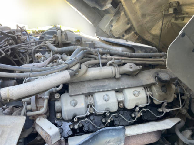 UDトラックスビッグサムミキサー車（コンクリートミキサー）大型（10t）[写真21]