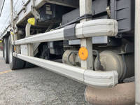 UDトラックスクオンアルミウイング大型（10t）[写真19]