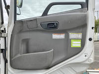 UDトラックスクオンアルミウイング大型（10t）[写真29]