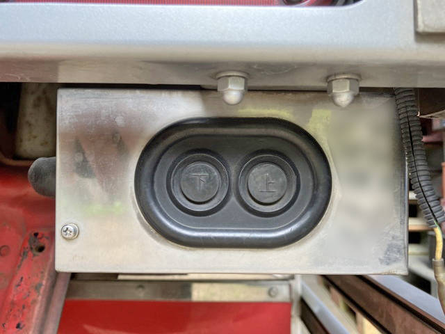 三菱ふそうファイターアルミウイング増トン（6t・8t）[写真10]