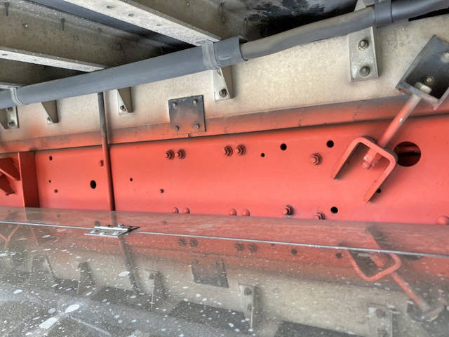 三菱ふそうファイターアルミウイング増トン（6t・8t）[写真18]