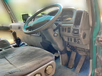 三菱ふそうファイターアルミウイング増トン（6t・8t）[写真29]