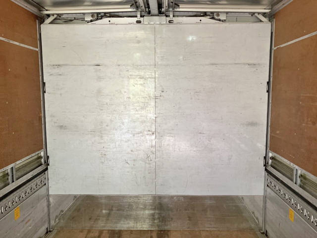 三菱ふそうファイターアルミウイング増トン（6t・8t）[写真08]