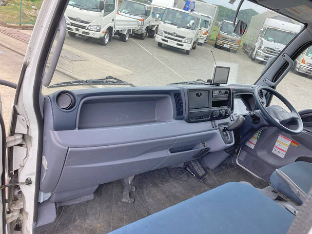 三菱ふそうキャンターセーフティクレーン4段小型（2t・3t）[写真32]