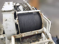 いすゞエルフ穴掘建柱車小型（2t・3t）[写真11]