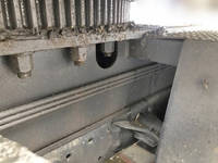 いすゞエルフ穴掘建柱車小型（2t・3t）[写真25]