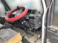 いすゞエルフ穴掘建柱車小型（2t・3t）[写真33]