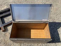 三菱ふそうキャンター平ボディ小型（2t・3t）[写真18]