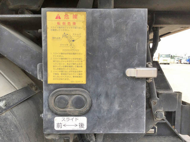 日野レンジャーローダーダンプ中型（4t）[写真19]