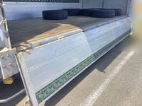 トヨタダイナアルミウイング小型（2t・3t）[写真11]