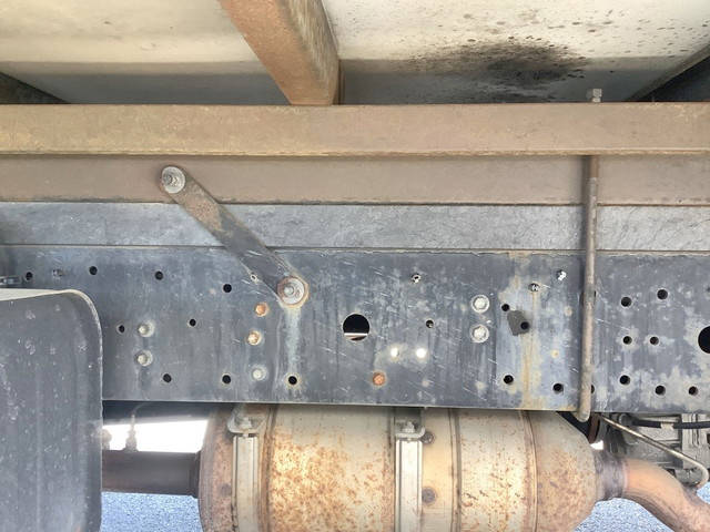 トヨタダイナアルミウイング小型（2t・3t）[写真19]