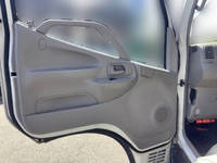 トヨタダイナアルミウイング小型（2t・3t）[写真24]