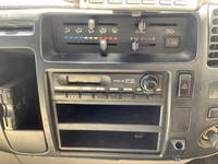 トヨタダイナアルミウイング小型（2t・3t）[写真28]