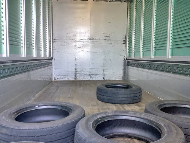 トヨタダイナアルミウイング小型（2t・3t）[写真08]