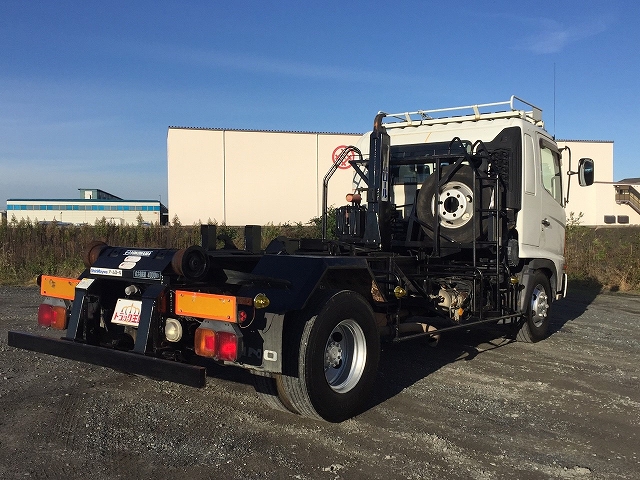 日野レンジャーアームロール中型（4t）[写真02]