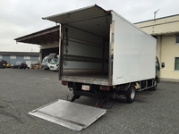 いすゞエルフパネルバン小型（2t・3t）[写真02]