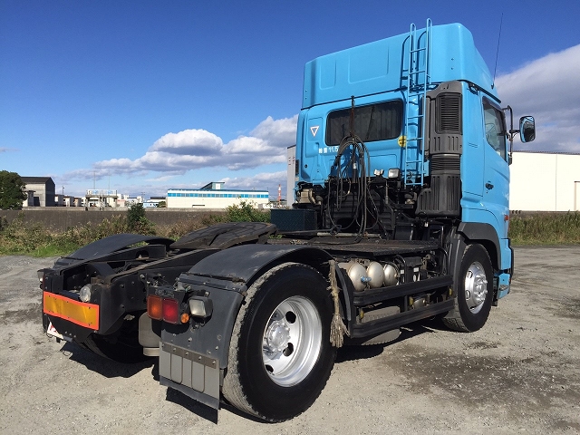 日野プロフィアトレーラーヘッド（トラクターヘッド）大型（10t）[写真02]