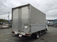 三菱ふそうキャンターアルミウイング小型（2t・3t）[写真02]