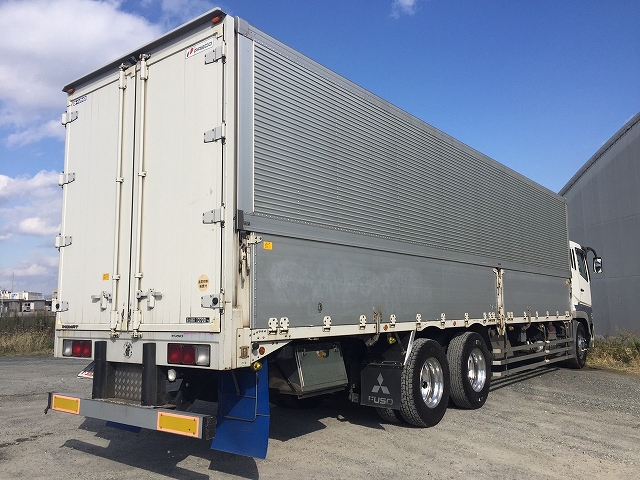 三菱ふそうスーパーグレートアルミウイング大型（10t）[写真02]