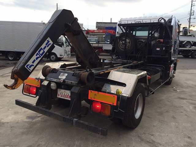 日野レンジャーアームロール中型（4t）[写真02]