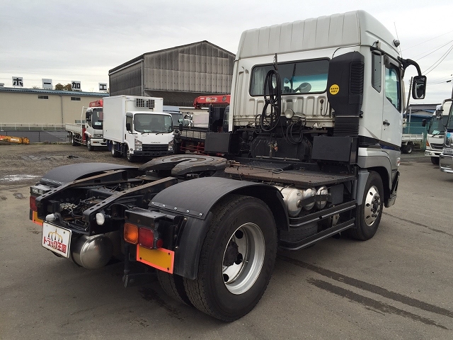 三菱ふそうスーパーグレートトレーラーヘッド（トラクターヘッド）大型（10t）[写真02]