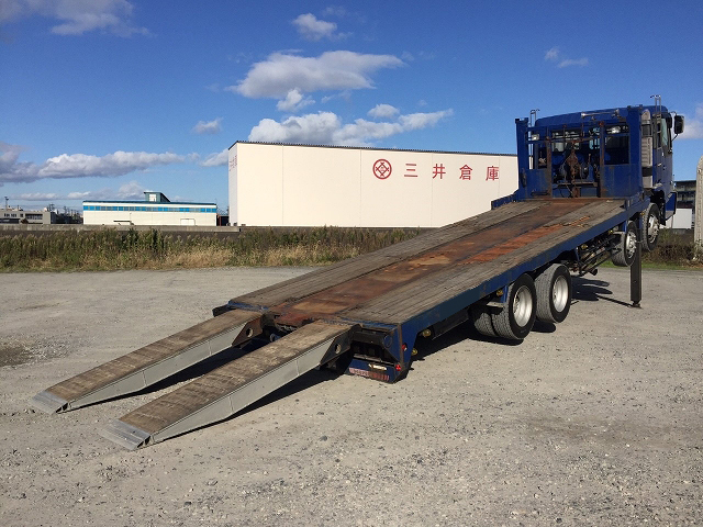 日野プロフィアセルフローダー大型（10t）[写真02]