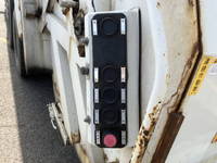 三菱ふそうスーパーグレートパッカー車（塵芥車）大型（10t）[写真16]