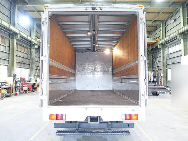 三菱ふそうキャンターアルミウイング小型（2t・3t）[写真13]