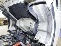 三菱ふそうキャンターアルミウイング小型（2t・3t）[写真23]