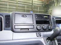 三菱ふそうキャンターアルミウイング小型（2t・3t）[写真32]