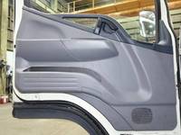 三菱ふそうキャンターアルミウイング小型（2t・3t）[写真35]