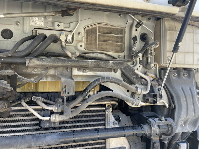 日野プロフィアコンテナ専用車大型（10t）[写真07]