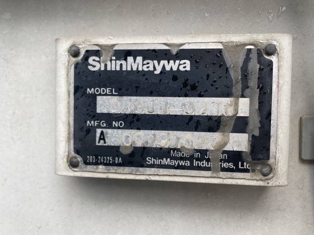 UDトラックスクオンダンプ大型（10t）[写真10]