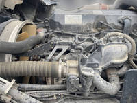 UDトラックスクオンダンプ大型（10t）[写真21]