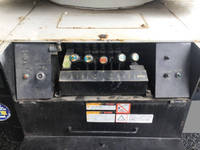 いすゞエルフ高所作業車小型（2t・3t）[写真15]