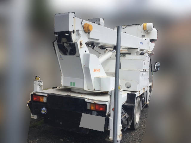 いすゞエルフ高所作業車小型（2t・3t）[写真02]