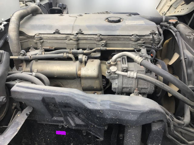 いすゞエルフ高所作業車小型（2t・3t）[写真25]