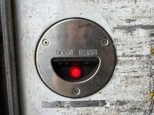 日野レンジャー冷凍車（冷蔵車）中型（4t）[写真13]